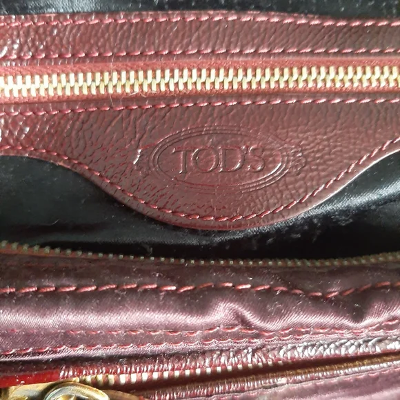 Tod's Burgundy Leather And Nylon Purse - Picture 4 of 8